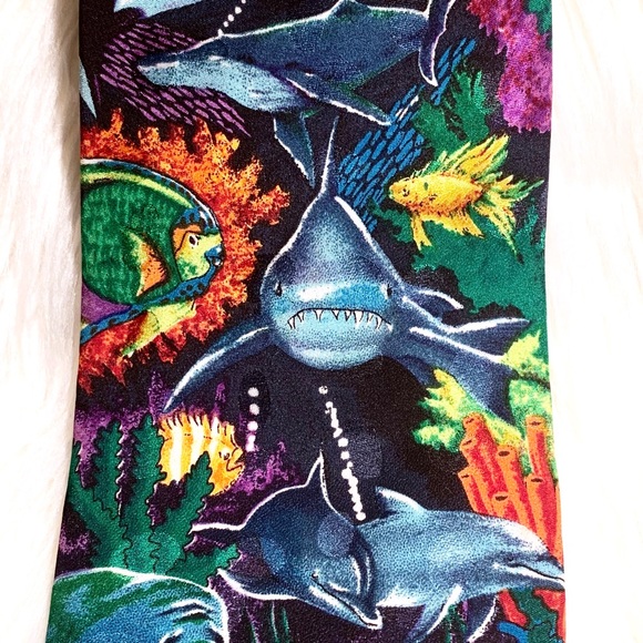 ❗️SOLD❗️$10 SALE🎉4/$30 1990’s Vintage Ocean Tie - Picture 7 of 7